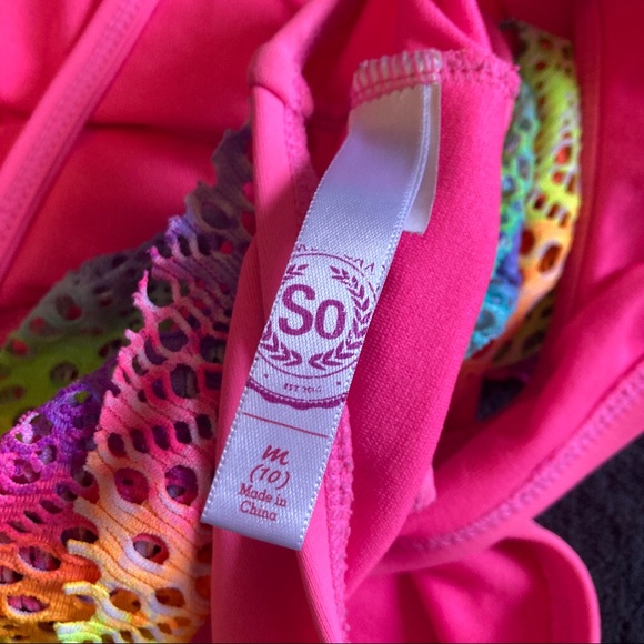 Girls Bikini - Picture 5 of 8